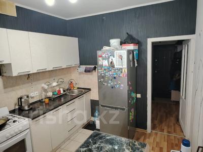 1-комнатная квартира · 38 м² · 8/9 этаж, Кизатова за ~ 16.3 млн 〒 в Петропавловске