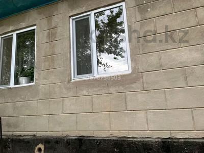 Отдельный дом · 6 комнат · 75 м² · 8 сот., Тоқсейтова 43 за 25 млн 〒 в Каргалы (п. Фабричный)