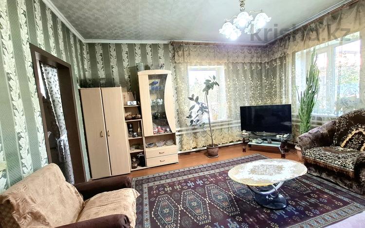 Отдельный дом · 4 комнаты · 64 м² · 5.5 сот., Юных Космонавтов — Район Соцгорода за 12.5 млн ₸ в Темиртау — фото 2