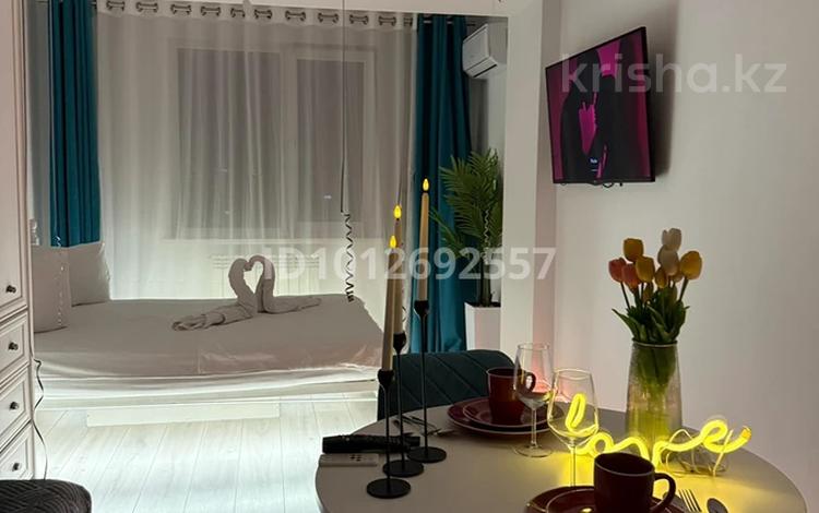 1-комнатная квартира · 42 м² · 10/12 этаж, Шевченко 85 — Пересечение Сейфуллина за 18 000 ₸ в Алматы, Алмалинский р-н — фото 2