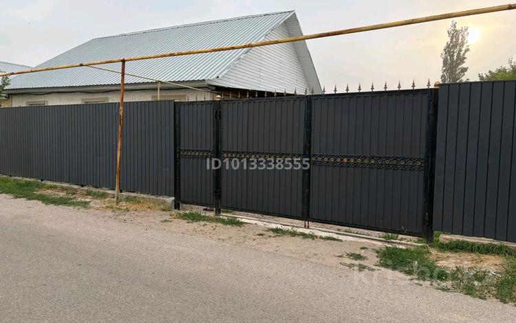 Жеке үй · 4 бөлме · 93 м² · 30 жүзд., Жаңадәуір, Школьная 42, бағасы: 80 млн ₸ в Алатау, Жанадаур — фото 2