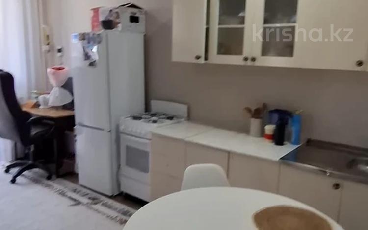 1-бөлмелі пәтер · 33.8 м² · 5/6 қабат, Юбилейный, бағасы: 17 млн ₸ в Костанае — фото 2