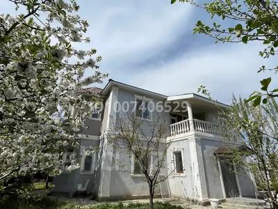 Отдельный дом · 6 комнат · 300 м² · 14 сот., мкр Жети Казына, Придорожная 5 за 80 млн 〒 в Атырау