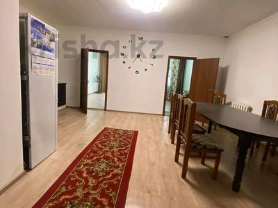 2-комнатная квартира, 71 м², 4/5 этаж, Абая — Кабанбай батыра за 11.7 млн 〒 в Талдыкоргане