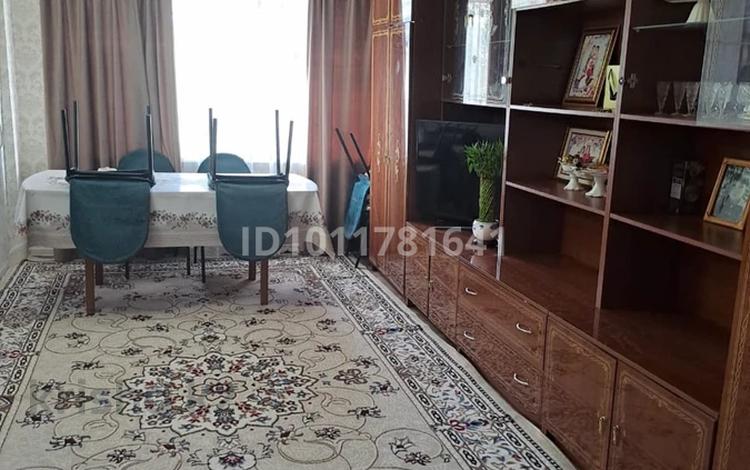 2-бөлмелі пәтер · 47 м² · 2/5 қабат, Айтеке би 24, бағасы: 10.7 млн ₸ в  — фото 2
