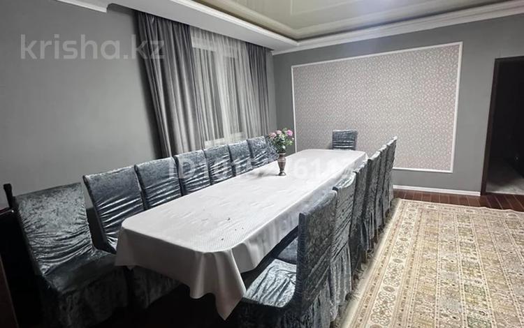 Отдельный дом · 6 комнат · 400 м² · 6 сот., мкр Ерменсай 23 за 1.3 млн ₸ в Алматы, Бостандыкский р-н — фото 2