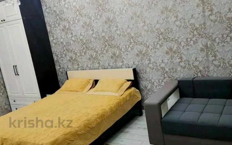 1-бөлмелі пәтер, 40 м², 6/9 қабат тәулік бойы, Павлова, бағасы: 12 000 〒 в Павлодаре — фото 2