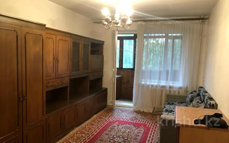 1-комнатная квартира, 34 м², 3/5 этаж, Байзакова 127 — айтеке-би