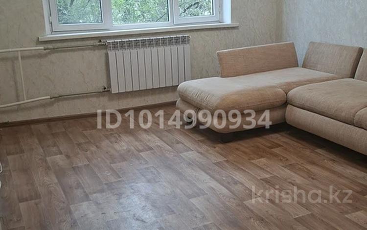 1-комнатная квартира · 40 м² · 4/9 этаж, мкр Аксай-2 73 за 28 млн ₸ в Алматы, Ауэзовский р-н — фото 2