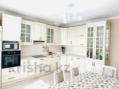 4-комнатная квартира · 120.3 м² · 3/5 этаж, Сайна 36А за 46 млн 〒 в Кокшетау