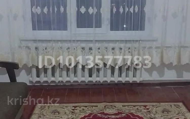 1-бөлмелі пәтер · 42 м² · 5/5 қабат, Алатау ш/а. 34, бағасы: 70 000 ₸ в Таразе, мкр Алатау — фото 2