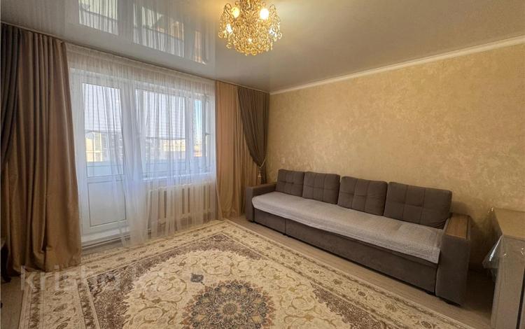 3-комнатная квартира · 67 м² · 6/9 этаж, мкр Юго-Восток, Язева за 29 млн ₸ в Караганде, Казыбек би р-н — фото 2