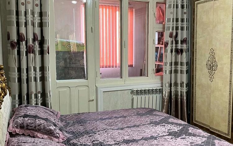 4-комнатная квартира · 80 м² · 4/5 этаж, 3-й микрорайон, 3-й микрорайон ЯНГИ-ШАХАР за 32.5 млн ₸ в Шымкенте, Туран р-н — фото 3