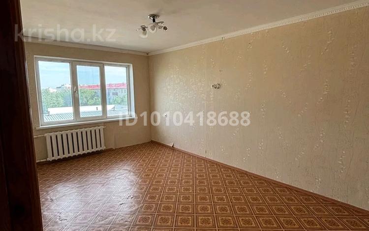 3-комнатная квартира · 62 м² · 5/5 этаж, Луговая 10 за 18 млн ₸ в Атырау, мкр Авангард-4 — фото 2