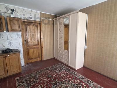 Пәтерлер в Абай обл.: 1-бөлмелі пәтер · 13.2 м² · 5/5 қабат, Ломоносова, бағасы: 3.8 млн 〒 1-бөлмелі пәтер · 13.2 м² · 5/5 қабат, Ломоносова, бағасы: 3.8 млн 〒 в Семее