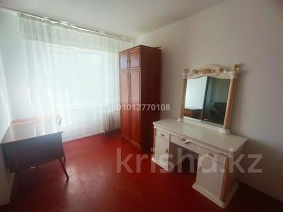 2-комнатная квартира · 44 м² · 4/5 этаж, Абдирова 33 — Магазин Юбилейный, КМУ, Медицинская Академия за 17 млн ₸ в Караганде, Казыбек би р-н
