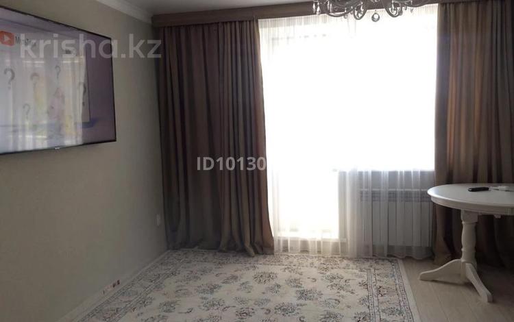 2 комнаты · 58 м² · 4/9 этаж, мкр Юго-Восток, Мкр Гульдер 1 дом 3 за 250 000 ₸ в Караганде, Казыбек би р-н — фото 2