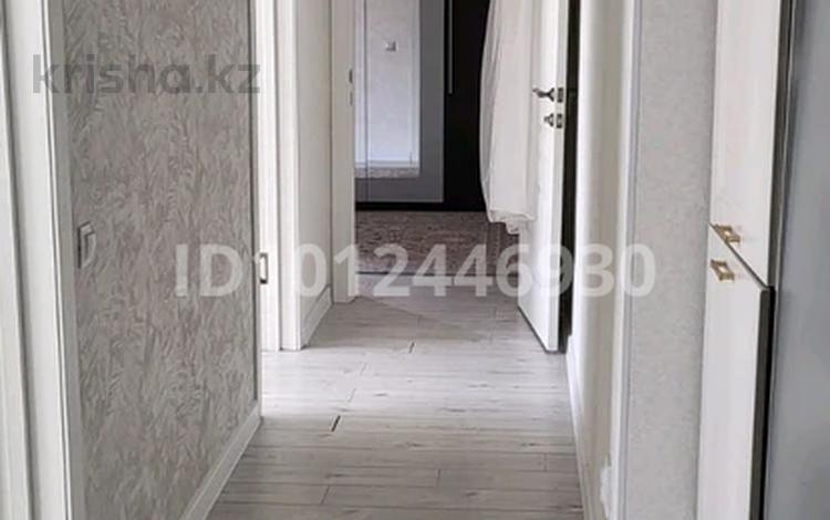 3-комнатная квартира · 96 м² · 3/5 этаж, мкр. Алтын орда 47г — М.Шокай. за 300 000 ₸ в Актобе — фото 15