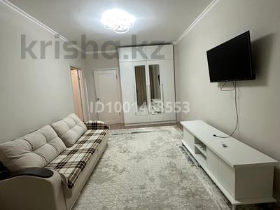 1-комнатная квартира · 43 м² · 5/7 этаж, Шымкент тас жолы 10/2 — Жаңа әкімшілік жанында, Тұран молдың алдында орналаскан, дом каскад за 120 000 〒 в Туркестане
