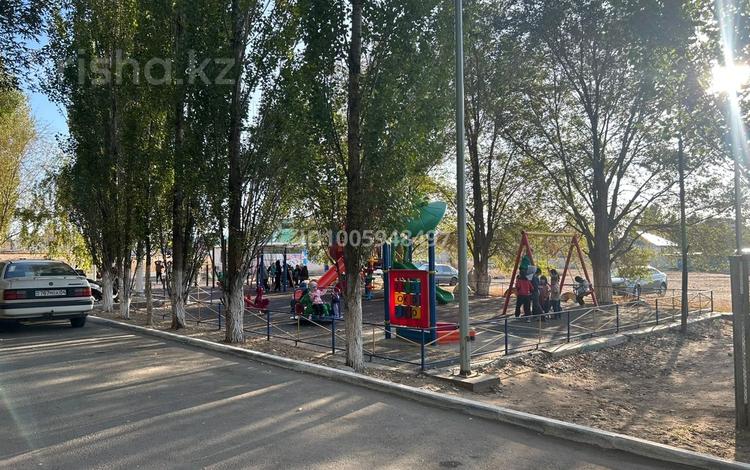 2-бөлмелі пәтер · 54 м² · 2/5 қабат, мкр Жастар 2, Алматы 5, бағасы: 14.2 млн ₸ в Актобе, жилой массив Жанаконыс — фото 2