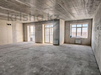 3-комнатная квартира · 101 м² · 9/10 этаж, Луначарского 6/1 стр — Блок А Витражные окна за 69 млн 〒 в Павлодаре