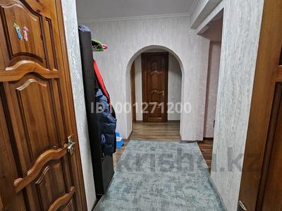 Продажа квартир в Алматинской обл.: 3-комнатная квартира · 73.5 м² · 4/5 этаж, Толе би 5 — Толе би (бывш Кирова) угол Байгазиева (бывш Победы) за 29 млн 〒 3-комнатная квартира · 73.5 м² · 4/5 этаж, Толе би 5 — Толе би (бывш Кирова) угол Байгазиева (бывш Победы) за 29 млн 〒 в Каскелене