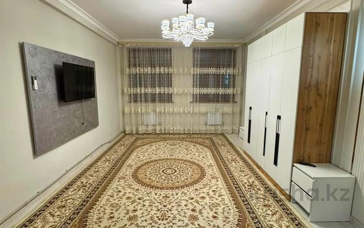2-бөлмелі пәтер · 72 м² · 3/4 қабат, 17-шағынаудан 27, бағасы: 200 000 ₸ в Шымкенте, Аль-Фарабийский р-н — фото 3