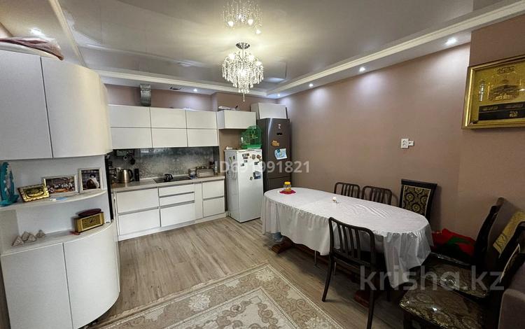 3-комнатная квартира, 97 м², 1/10 этаж, Кудайбердиулы 17 за 35 млн 〒 в Астане, Алматы р-н — фото 2