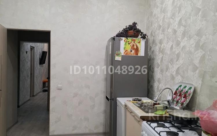 2-бөлмелі пәтер · 62 м² · 2/2 қабат, Бегалина 15 — Перекресток Сағадата Нұрмағанбетова и Мәжіта Бегалина, бағасы: 20 млн ₸ в Семее — фото 2