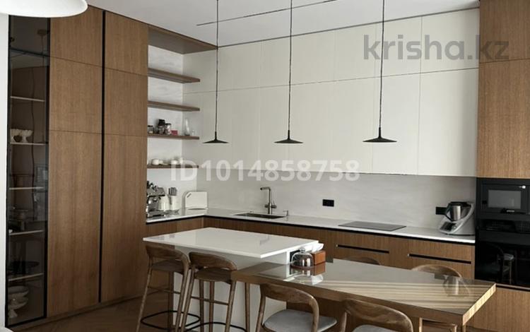 4-бөлмелі пәтер · 154 м² · 2/3 қабат, Сейдимбек 110/2, бағасы: 250 млн ₸ в Алматы, Наурызбайский р-н — фото 2