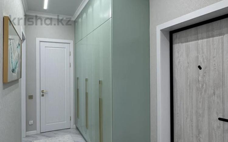 2-комнатная квартира · 65 м² · 5/17 этаж, Туран 52/2 за 300 000 〒 в Астане, Есильский р-н — фото 2