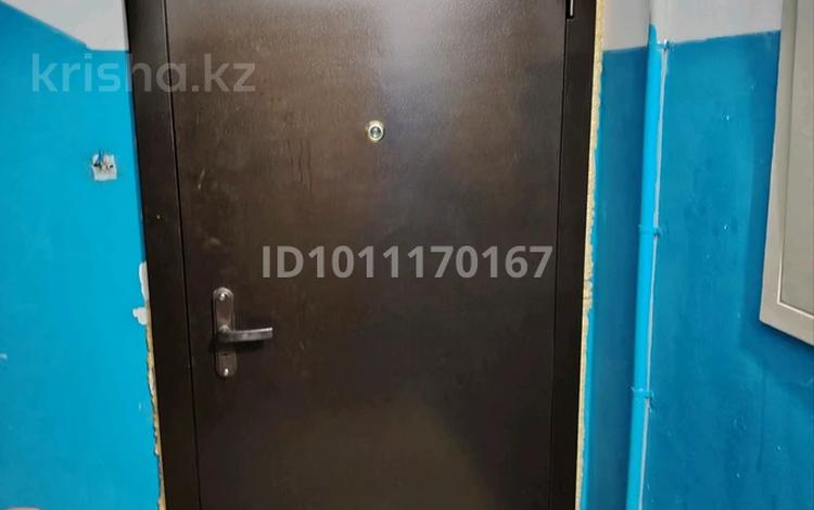 3-бөлмелі пәтер · 61 м² · 4/5 қабат, Тәуелсіздік 47, бағасы: 12 млн ₸ в Курчатове — фото 2