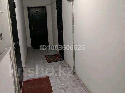Продажа квартир в Павлодарской обл.: 3-комнатная квартира · 68 м² · 3/5 этаж, Донентаева 11 за 16 млн 〒 3-комнатная квартира · 68 м² · 3/5 этаж, Донентаева 11 за 16 млн 〒 в Аксу