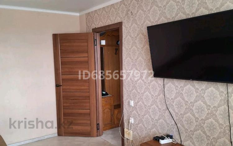 2-комнатная квартира · 48 м², Панфилова — Цум за 11 000 ₸ в Семее — фото 13