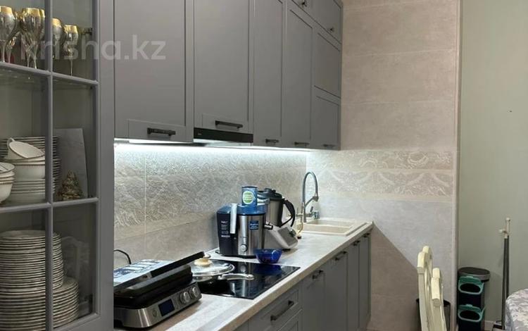 4-комнатная квартира · 120 м² · 8/12 этаж, Розыбакиева за 139 млн ₸ в Алматы, Бостандыкский р-н — фото 4