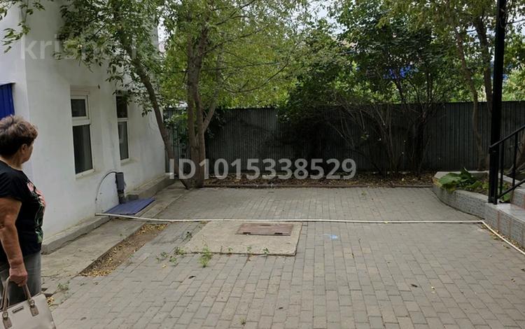 Отдельный дом · 4 комнаты · 147 м² · 4.4 сот., Турксиба 153 за 27 млн ₸ в Актобе, мкр Гормолзавод — фото 2