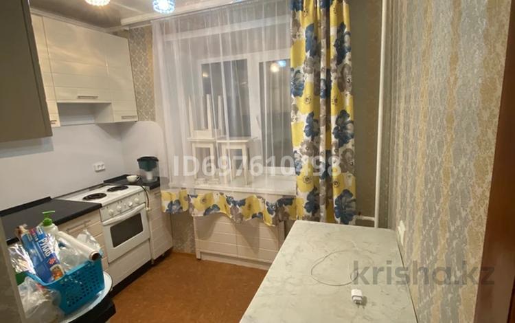 4-бөлмелі пәтер · 65 м² · 2/5 қабат, МашхурЖусупа — ТД Манакбай, оптово- розничный центр «Олжа», школа #6, бағасы: 200 000 ₸ в Павлодаре — фото 3