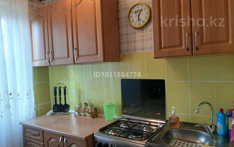 2-комнатная квартира · 47 м² · 2/5 этаж, Пришахтинск, Пришахтинск, 23й микрорайон 14 за 120 000 ₸ в Караганде, Алихана Бокейханова р-н — фото 2