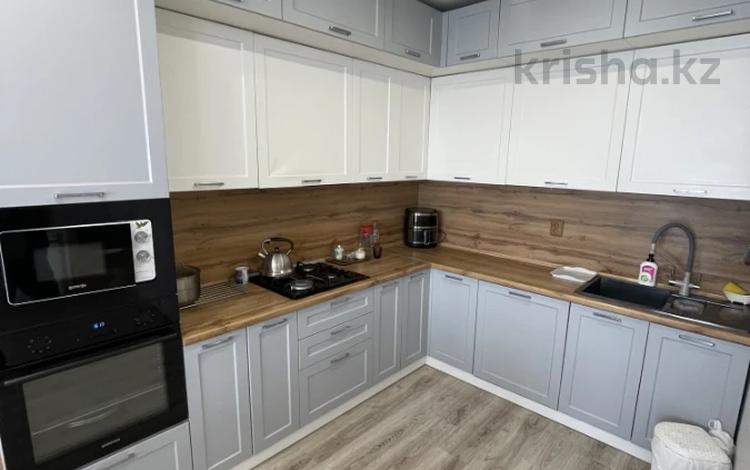 4-комнатная квартира · 133.3 м² · 8/9 этаж, Микрорайон Береке 53 за 63 млн ₸ в Костанае — фото 4