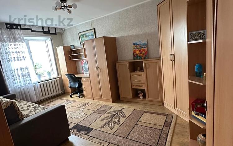 4-комнатная квартира · 84 м², Кобыланды батыра 30 за 48 млн ₸ в Костанае — фото 2
