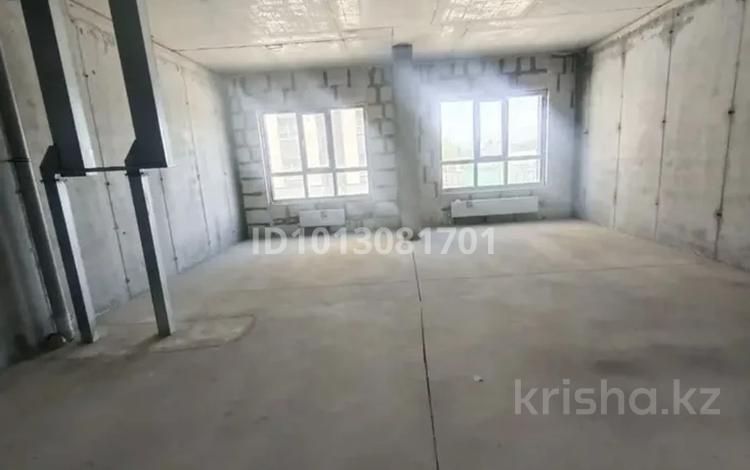 3-бөлмелі пәтер · 70 м² · 3/12 қабат, Ақбұлақ ш/а., Момышулы 100, бағасы: 45 млн ₸ в Алматы, Алатауский р-н — фото 2