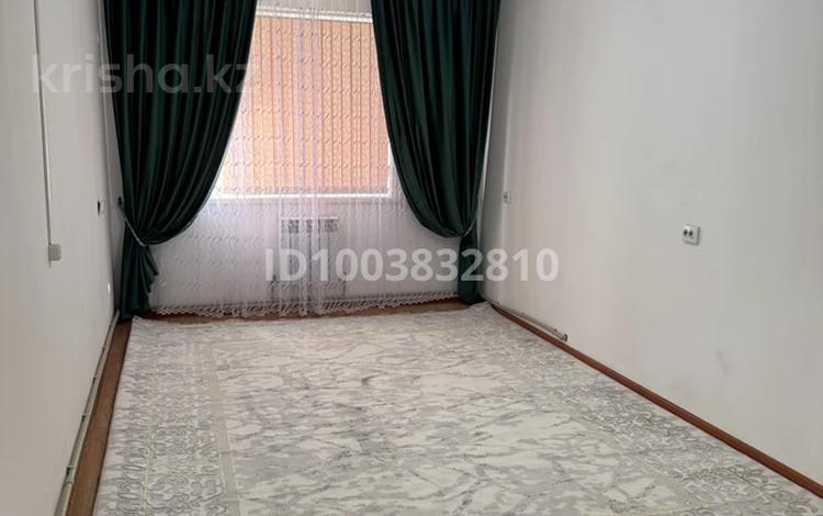 3-бөлмелі пәтер · 78 м² · 5/7 қабат, Есімхан даңғылы 17/7 — Народный банк Муз сарайы, бағасы: 140 000 ₸ в Туркестане — фото 2