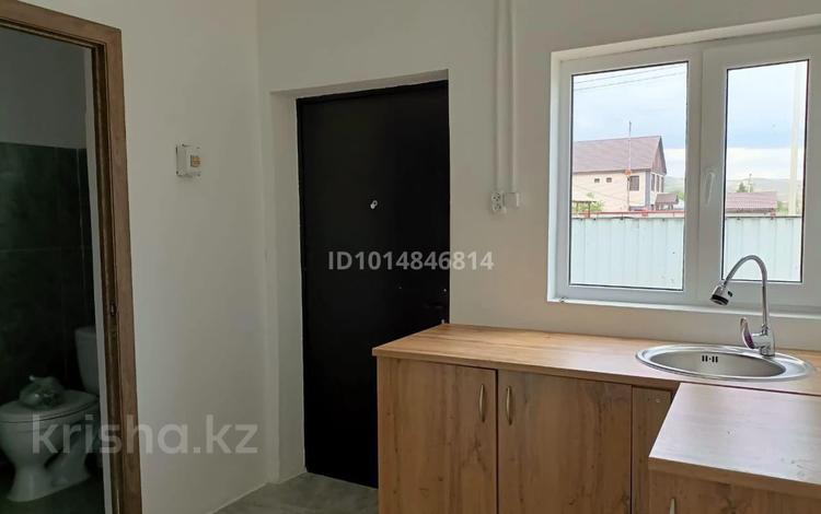 Отдельный дом · 15 комнат · 350 м² · 10 сот., мкр Северо-Западный сұңқар 3 — Әлімжанова көшесі қабанбай батыр көшесі за 35 млн ₸ в Талдыкоргане — фото 2