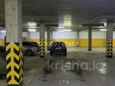 Паркинг · 20 м² · Тауелсиздик 58 — Национальный музей РК, ЛРТ, Мечеть Хазрет Султан, президентский парк, частная школа Haileybury Astana, бағасы: 2.6 млн 〒 в Астане, Сарайшык р-н