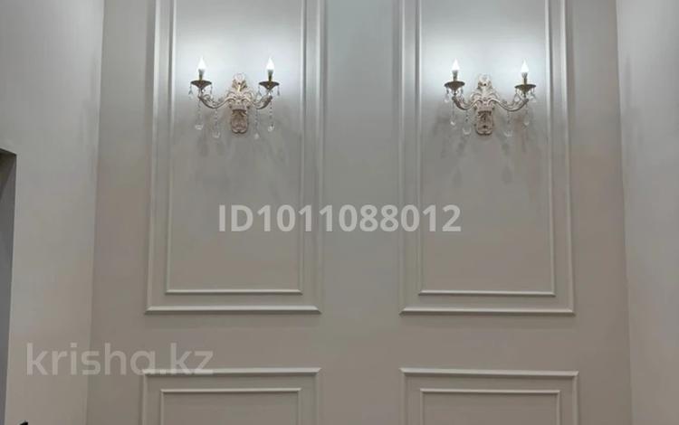 2-бөлмелі пәтер · 60 м² · 1/7 қабат, Төле би 17/2, бағасы: 20.5 млн ₸ в Таразе — фото 2