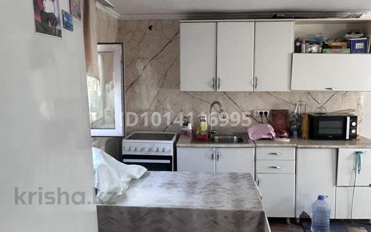 Отдельный дом · 2 комнаты · 57 м² · 6.5 сот., Бобровка 1712 за 7.5 млн ₸ в Семее — фото 2