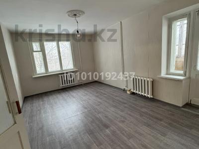 4-комнатная квартира · 75 м² · 2/5 этаж, Олжабай Батыр — Район машиностроительного колледжа,барыс,ПГПУ,ресторан Ноев ковчег за 160 000 〒 в Павлодаре