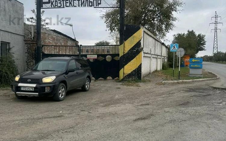 Өнеркәсіптік база · 50 сотық, Титова 155А — Заправка Гелиос по Титова, бағасы: 220 млн ₸ в Семее — фото 2