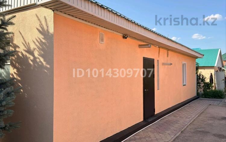 Жеке үй · 4 бөлме · 140 м² · 5 жүзд., Сазды-3, Радистов — улица Радистов и переулок Спартак, бағасы: 46 млн ₸ в Актобе, Сазда-3 — фото 2