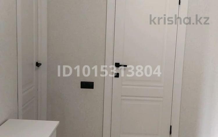 2-бөлмелі пәтер · 70 м² · 5/5 қабат, мкр Омега, Молдашева 20, бағасы: 21.5 млн ₸ в Уральске — фото 2